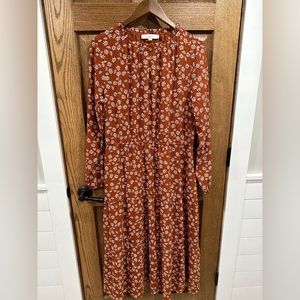 Loft long sleeve tiered dress